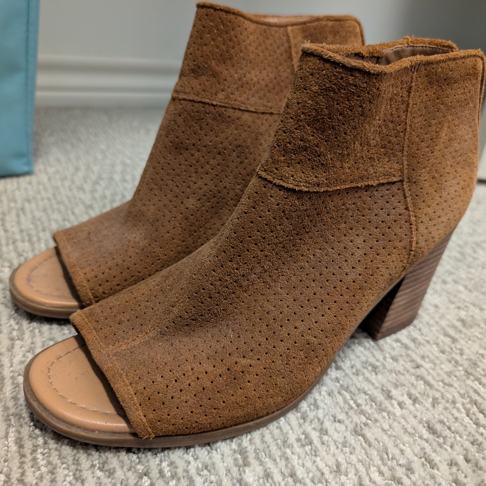 Franco Sarto Brown Peep-Toe Ankle Boots Sz 9